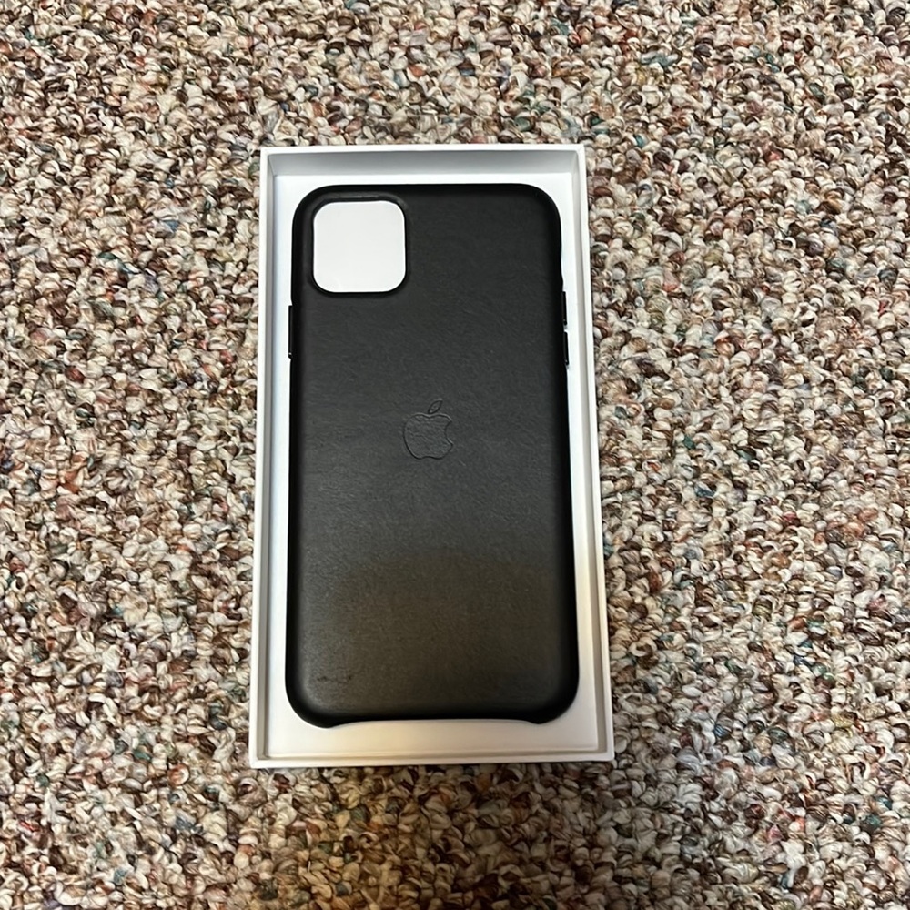 iPhone 11 Pro Max leather case